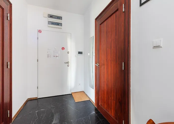 Superapart Wilanowska Apt 20 \